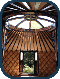 Family Devon - Inside the Snuggledown the yurt